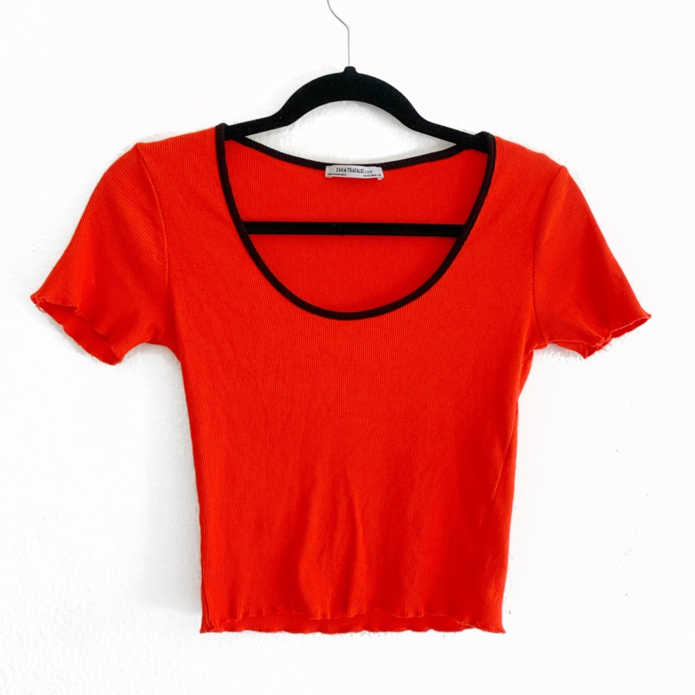 Zara Cropped T-shirt